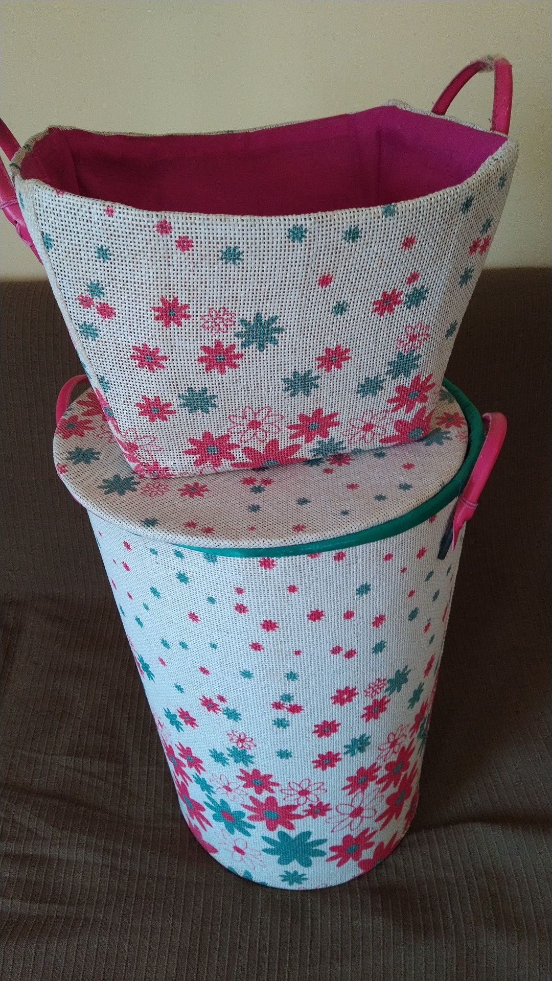 cestos com flores