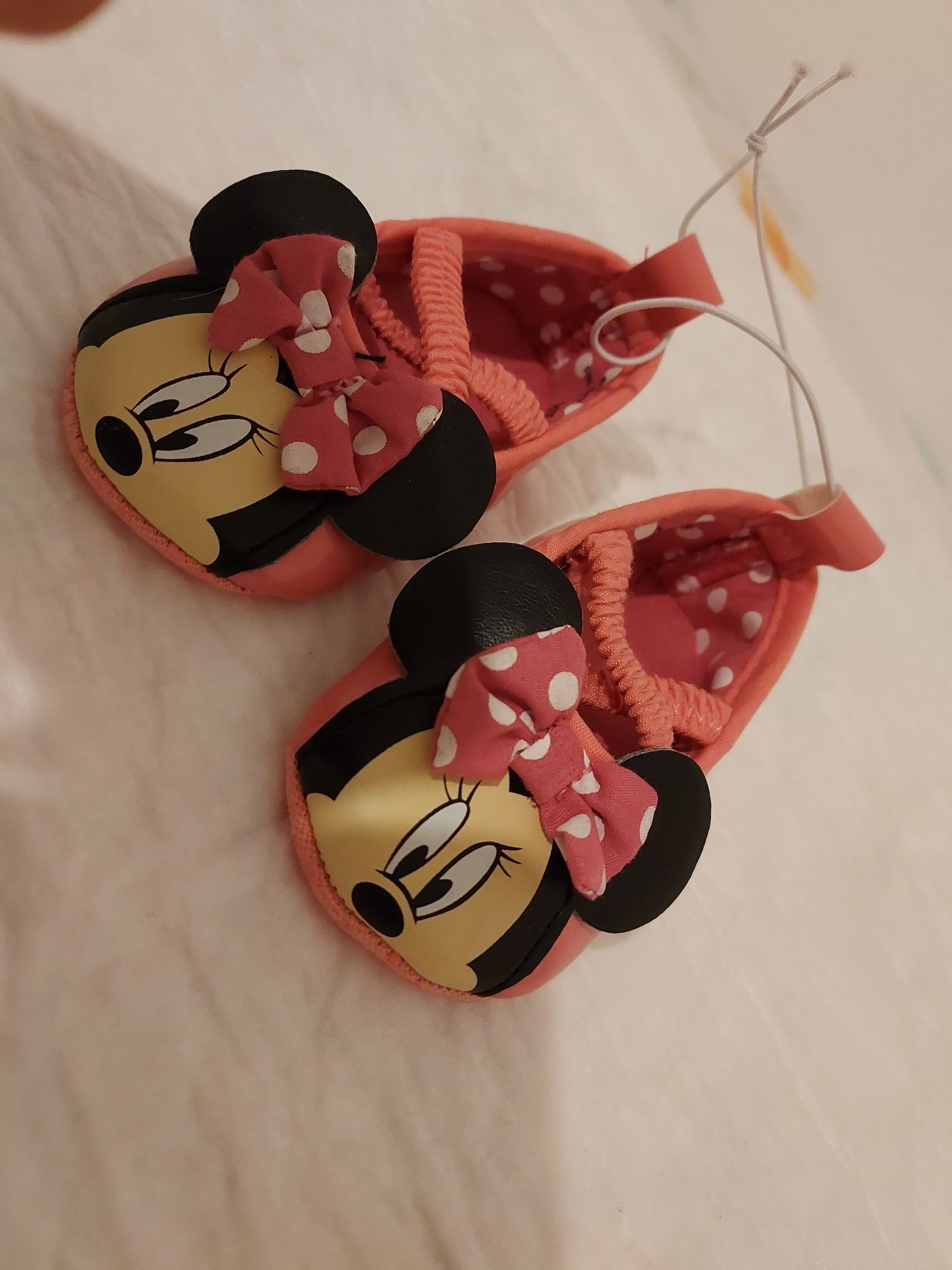 Sapatinhos bebe da minnie