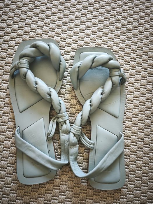 Chinelas azul daa Zara