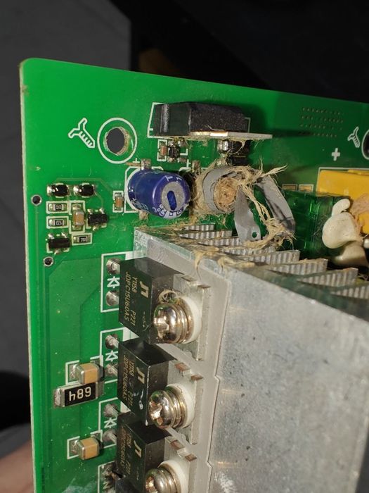 Ремонт зарядних станцій Ecoflow, Anker, Jacker, Bluetti та інші