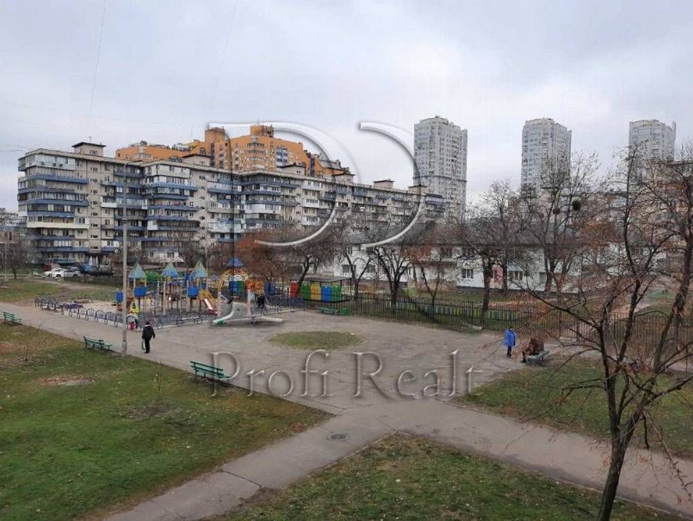 Продаж 1 кімн кварт на Березняках з МЕБЛЯМИ Березняківська/Дніпровськи