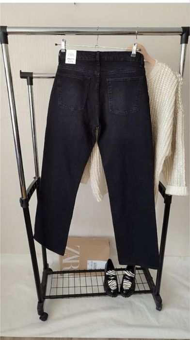 Чорні прямі джинси zara xl/42