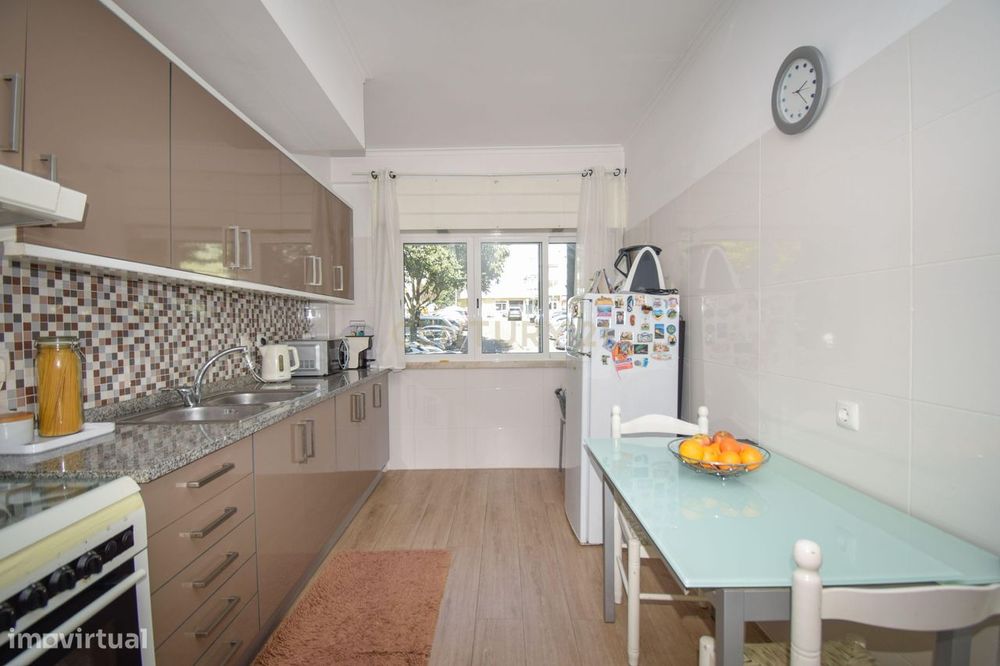 Apartamento T2 Totalmente Remodelado na Amadora