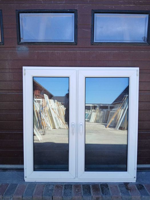 Okno plastikowe 135x135 pcv okna używane dwuskrzydłowe DOWÓZ CAŁY KRAJ