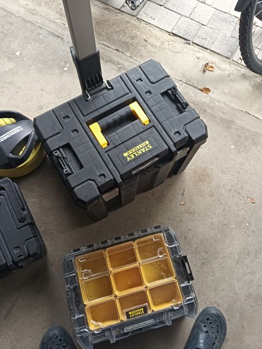 Skrzynka narzędziowa Stanley