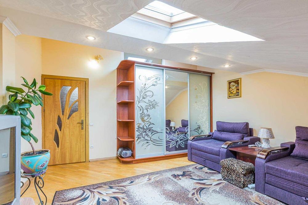 Продаж велика квартира вул. Григорія Сковороди м. Львів