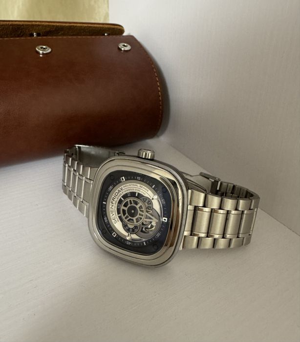 Sevenfriday годинник часы  стиль і надійність