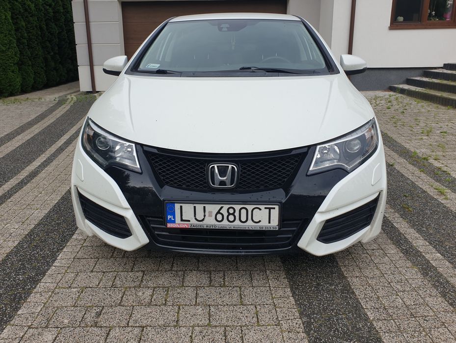 Honda Civic IX 2015 1.3 benzyna