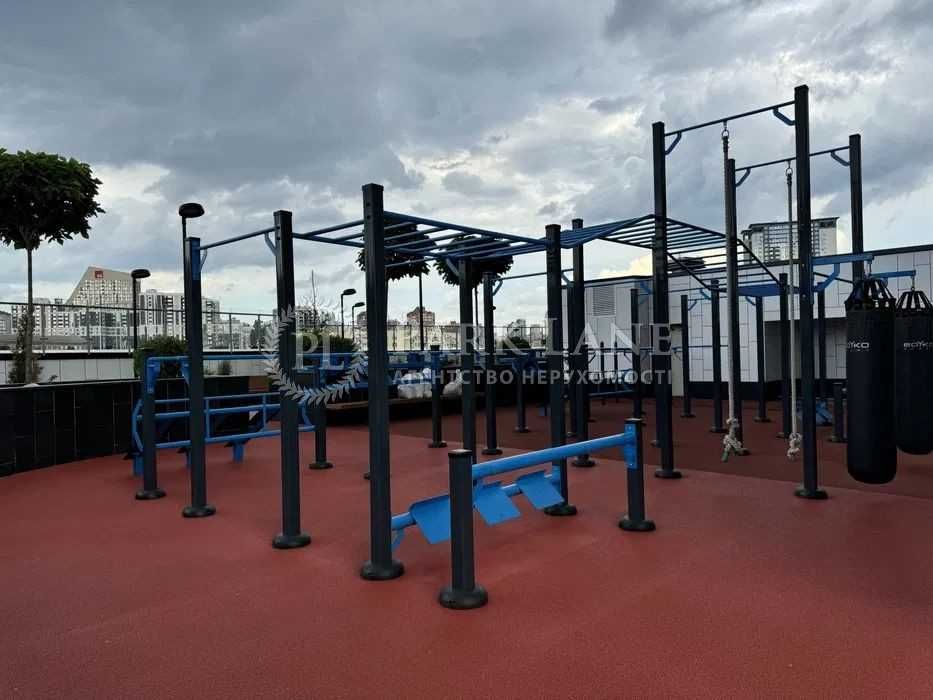 Продаж 2-кімнатної квартири, просп. Перемоги, 11, Шевченківський район