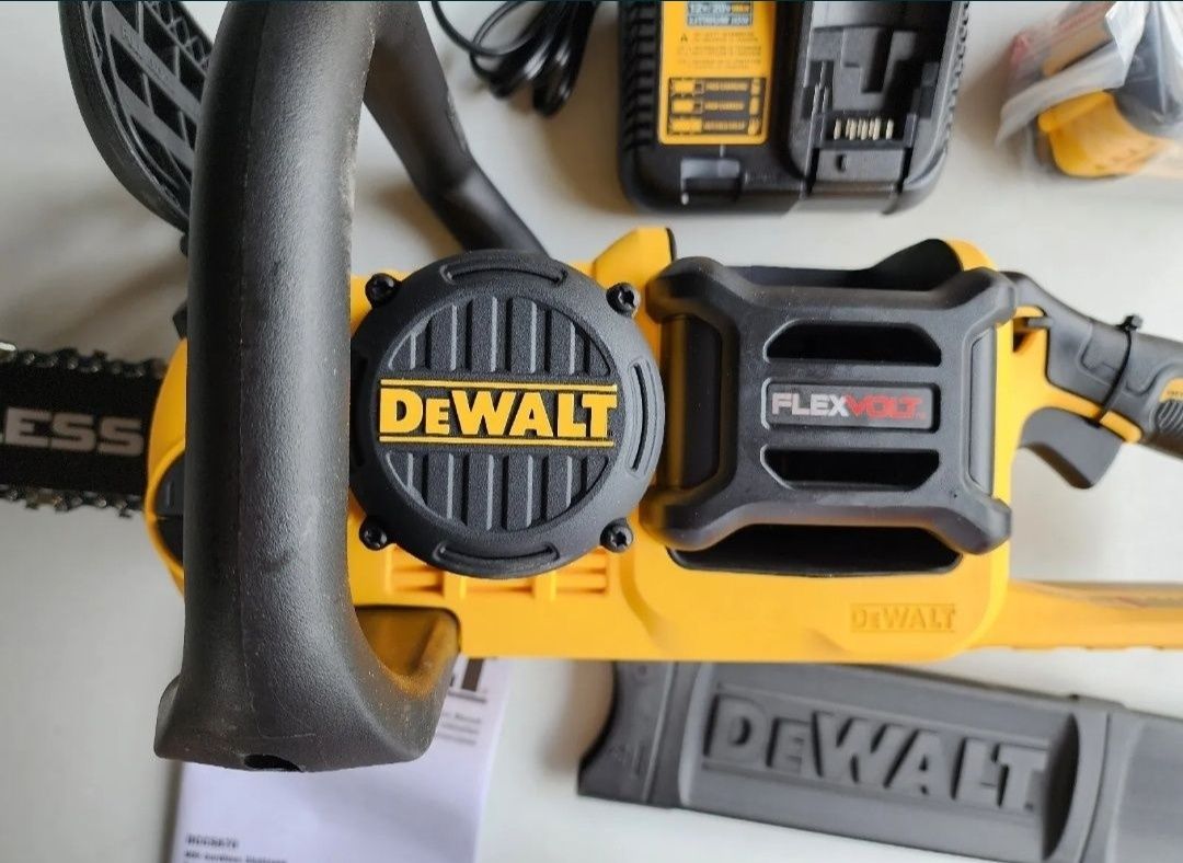 Безщіткова ланцюгова пила DEWALT DCCS670B (DCM575N) FLEXVOLT 60V