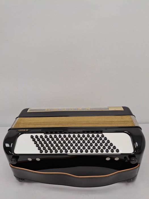 Akordeon Hohner Lucia III, 96 basów ,trzy chóry stan bdb zamiana!!!