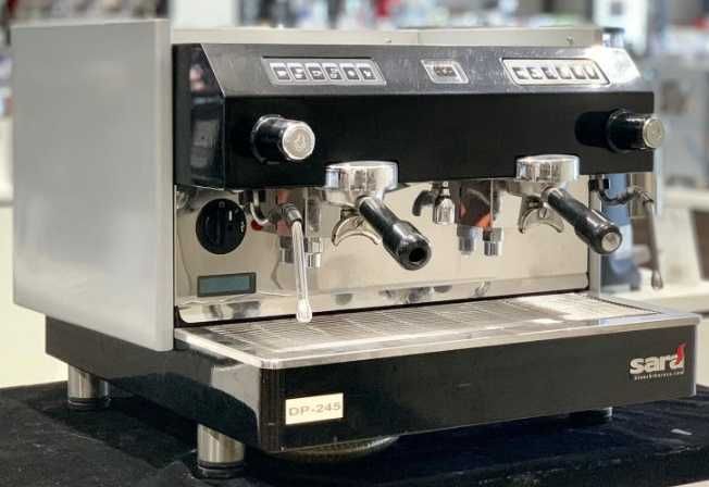 Кофемашина Bianchi Sara 2GR. Професійна кавомашина.