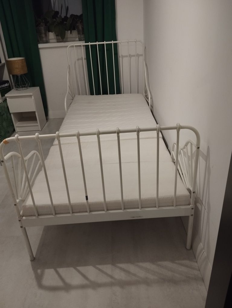 Sprzedam łóżko dziecięce Ikea