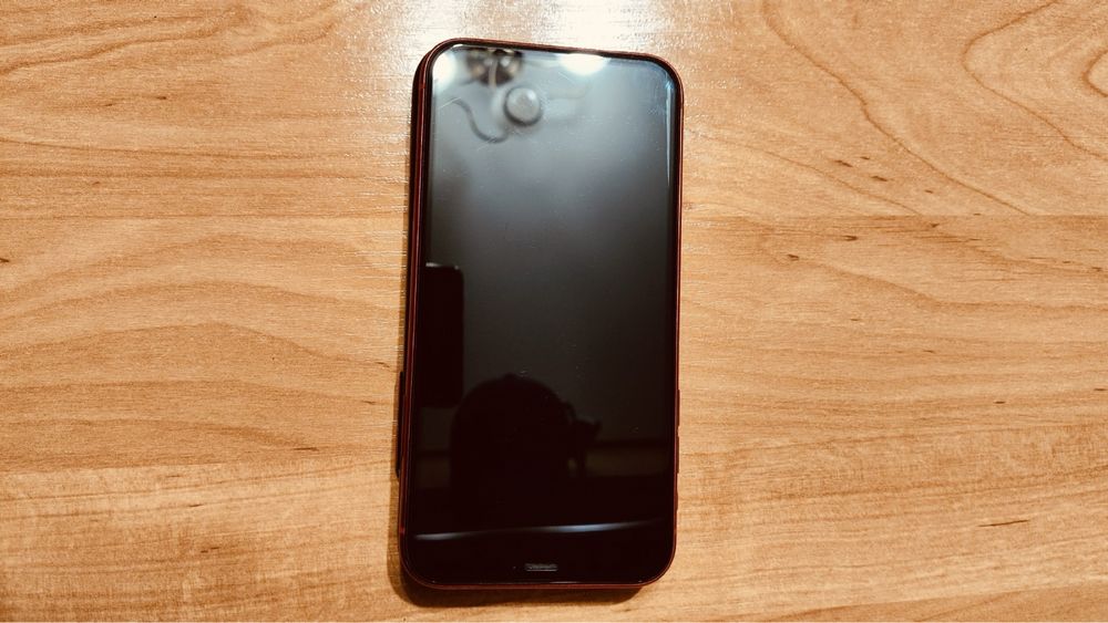 Iphone 11 / 128gb red (neverlok)