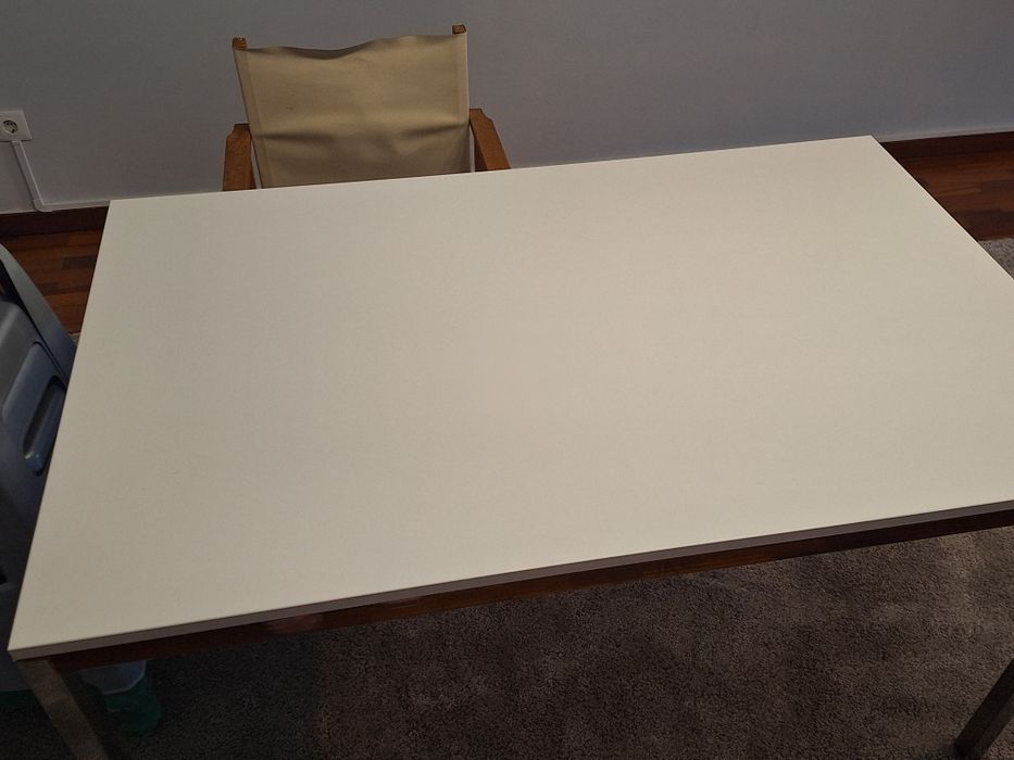 Mesa de jantar 135 × 85