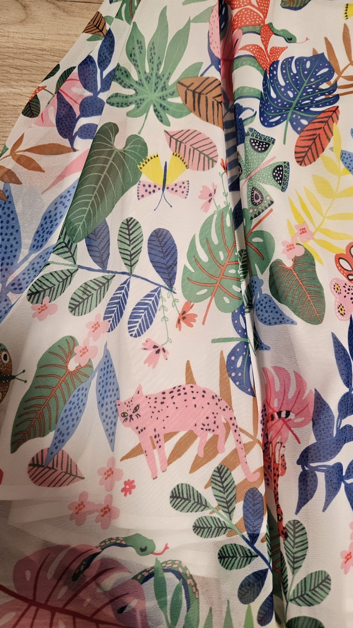 Letnia sukienka na ramiączkach H&M 128