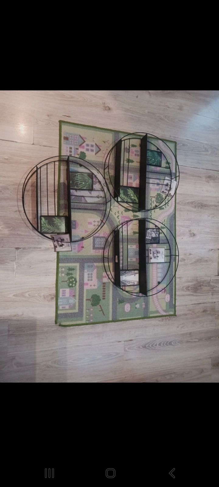 Półki ścienne  okrągłe z ramkami na zdjęcia Wall rack nowe