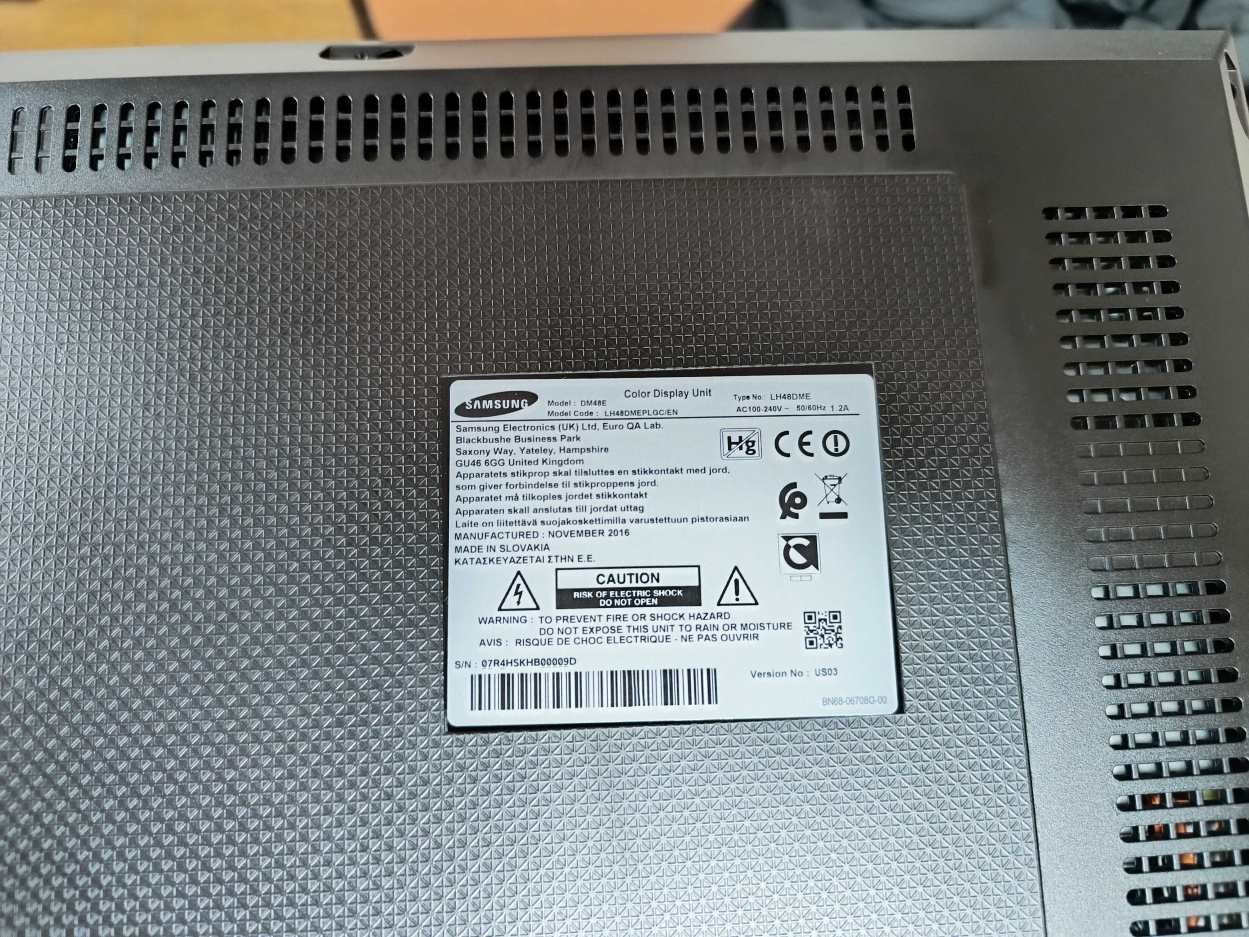 LED панель Samsung DM48E/47"/Full HD/1920x1080/16:9/60Hz/IPS LED