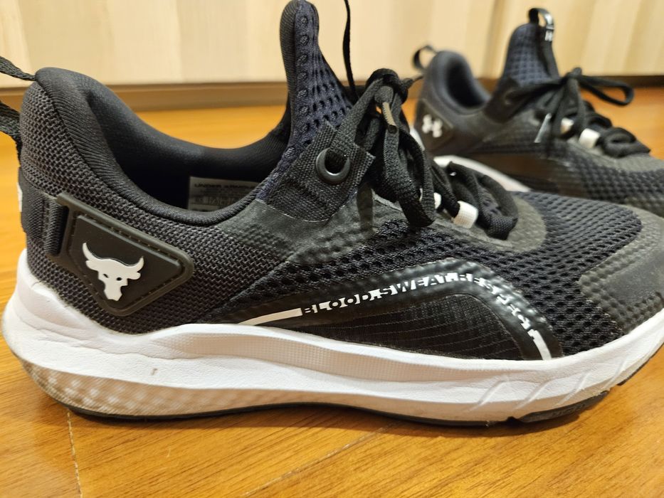 Ténis Under Armour Project Rock