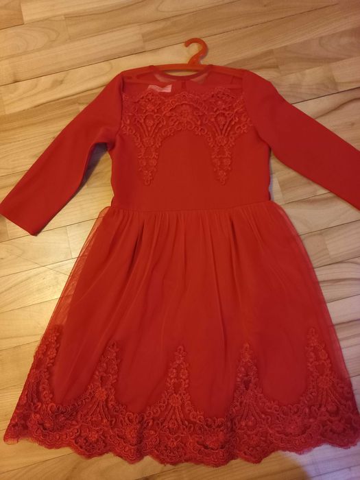 Святкова сукня для дівчинки