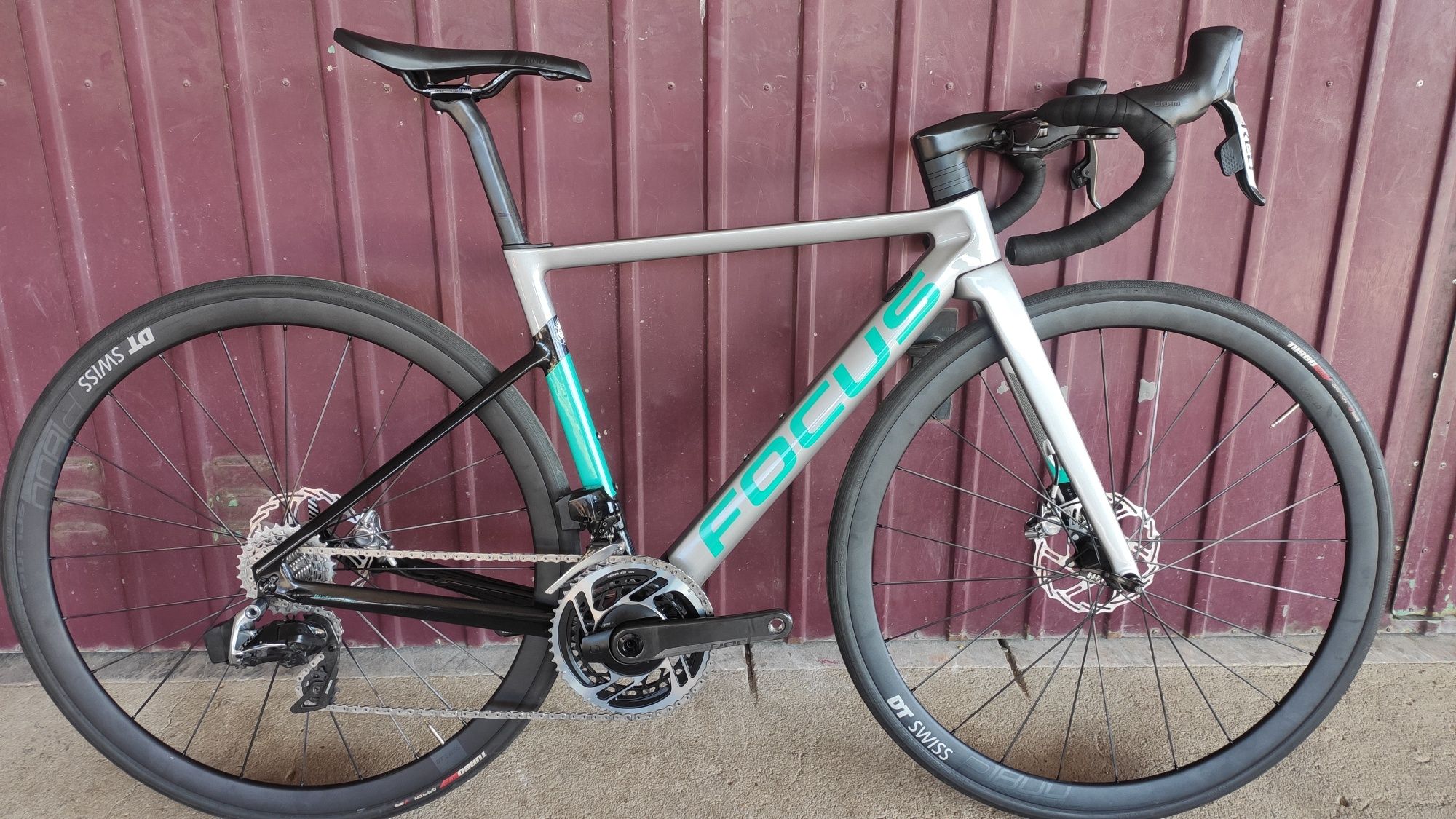 Focus Izalco Max Sram Red AXS