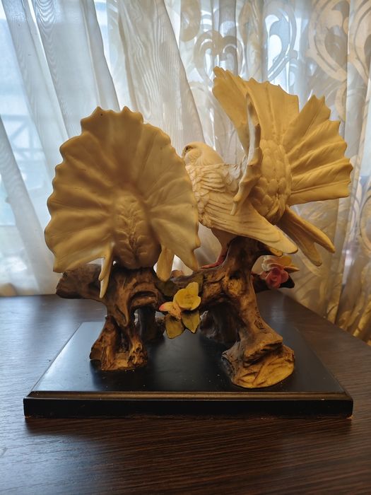 Статуэтка голуби