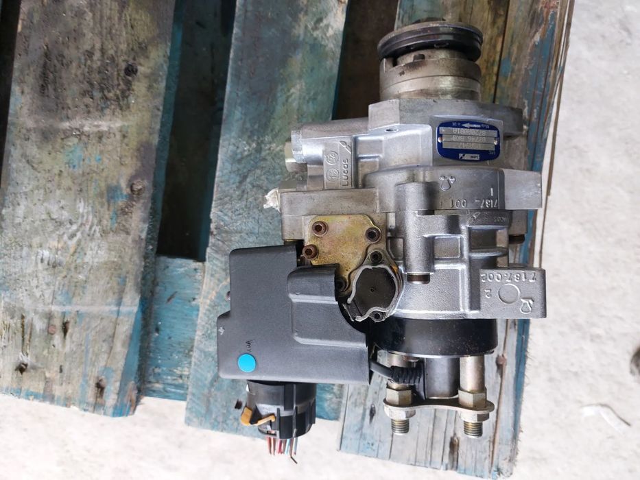 Bomba injectora Ford Transit 2.5 td lucas