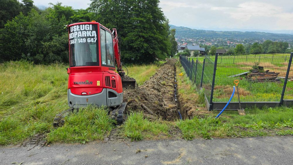 Usługi koparką 2,5t Wiertnica, transport 8t.