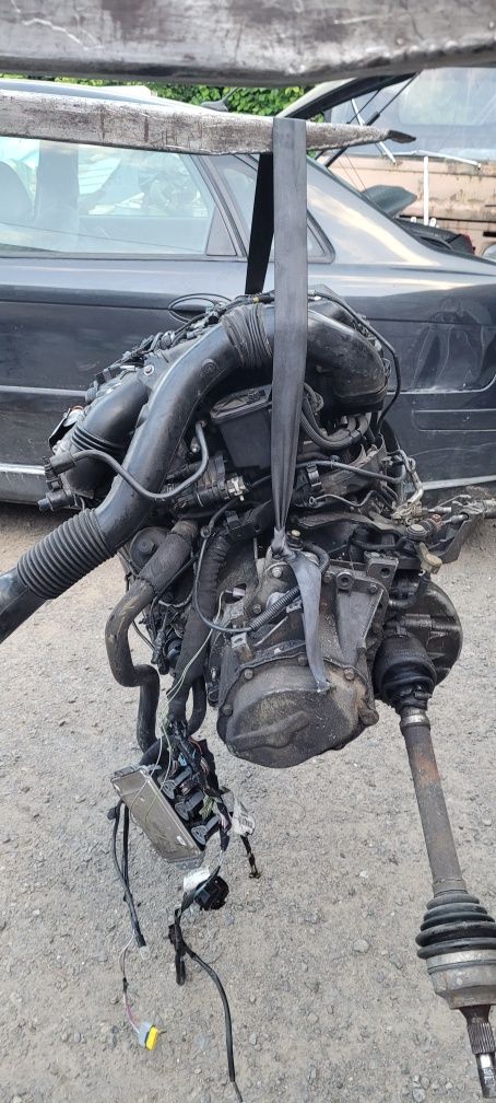Silnik Citroen c 5 1 6 hdi 08r