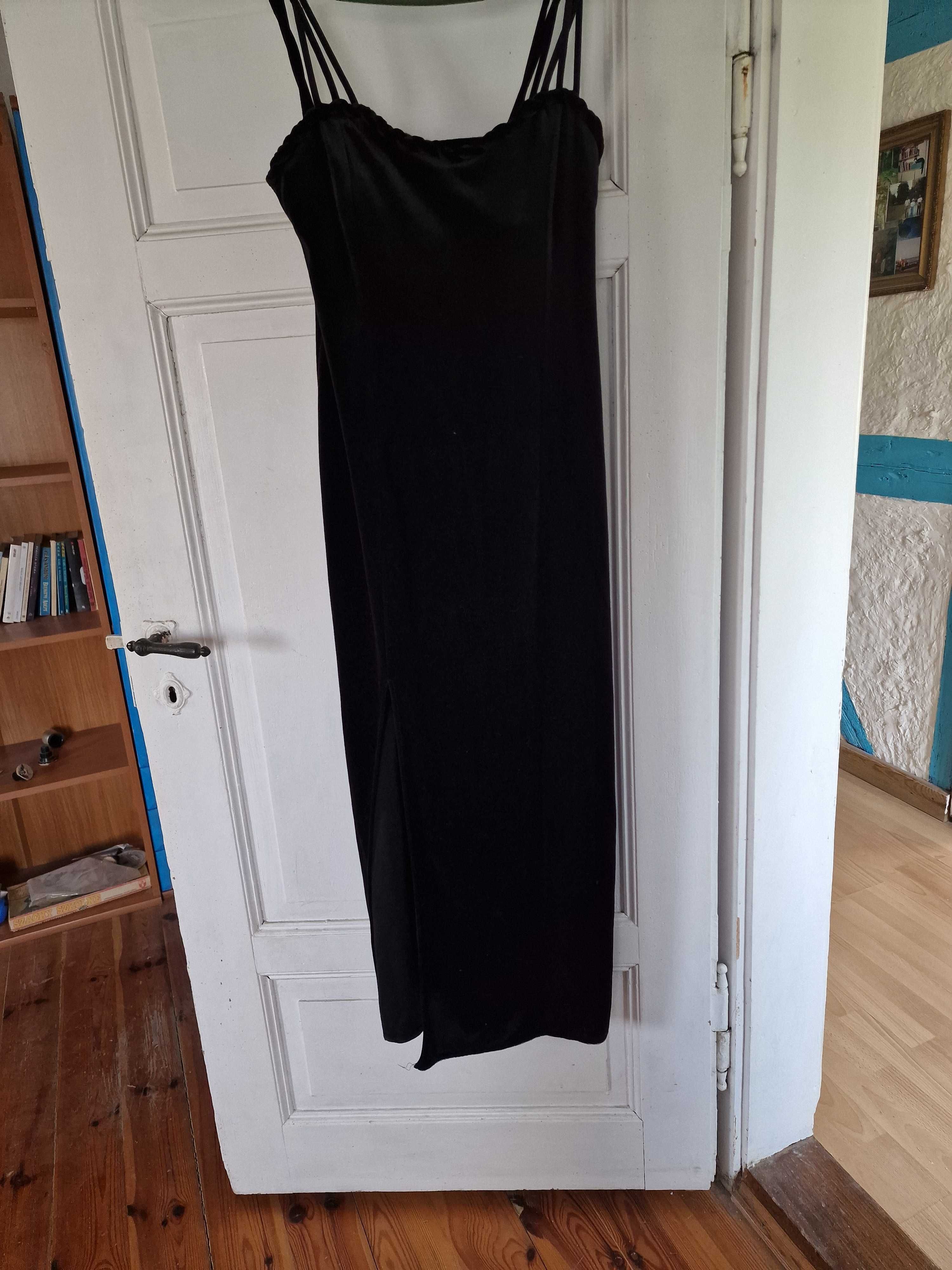 sukienka długa czarna