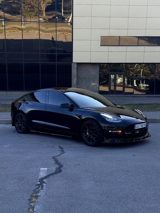Tesla 3 longe range
