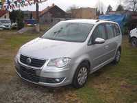 VW TOURAN 1.9 TDI Rok 2010