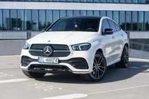 Mercedes-Benz GLE Pakiet AMG HUD ACC Burmester Polski salon 1wł
