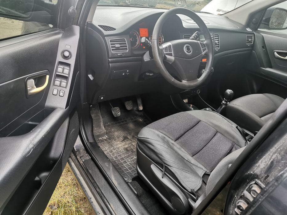 SsangYong Korando 2011  ТОРГ кросовер