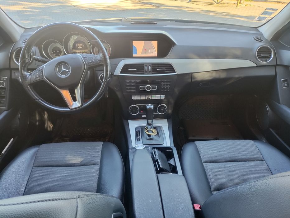 Mercedes C220Cdi AVANTGARD Automático