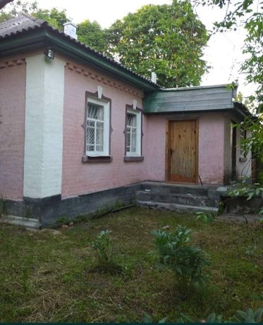 Продається приватний будинок в передмісті Чернігова в пмт. Олишівка.