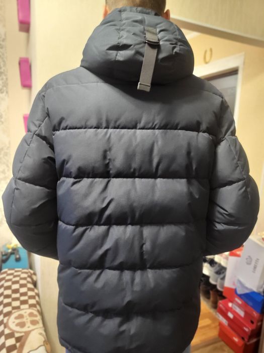 Зимова куртка пуховик