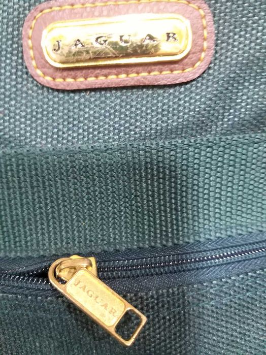 Saco viagem/ acessorios marca Jaguar