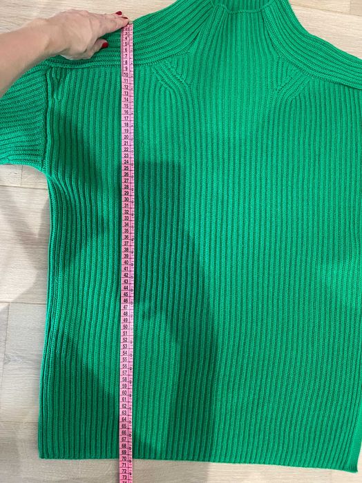 zielony wełniany sweter Massimo Dutti M-L