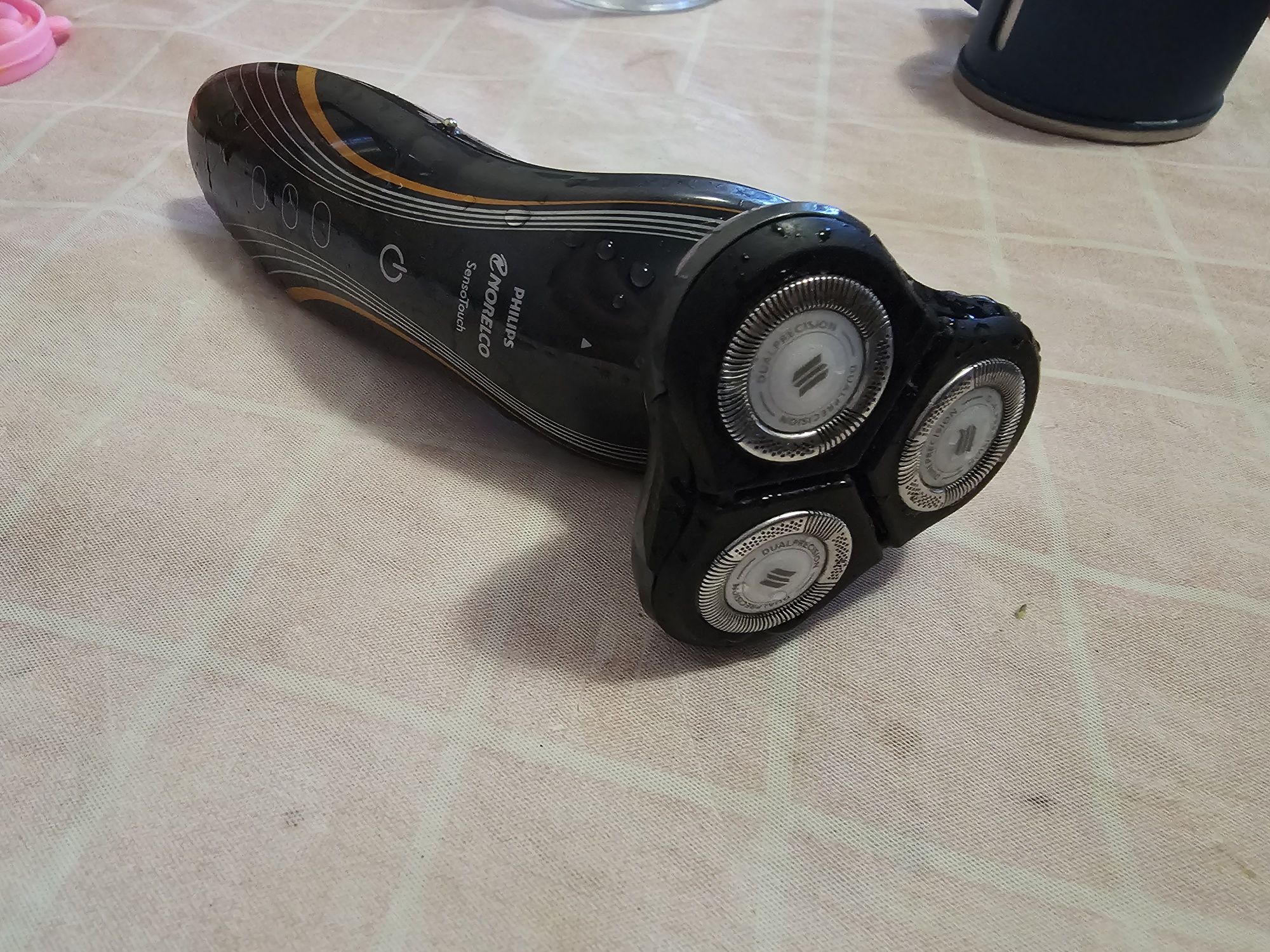 Бритва Philips SensoTouch