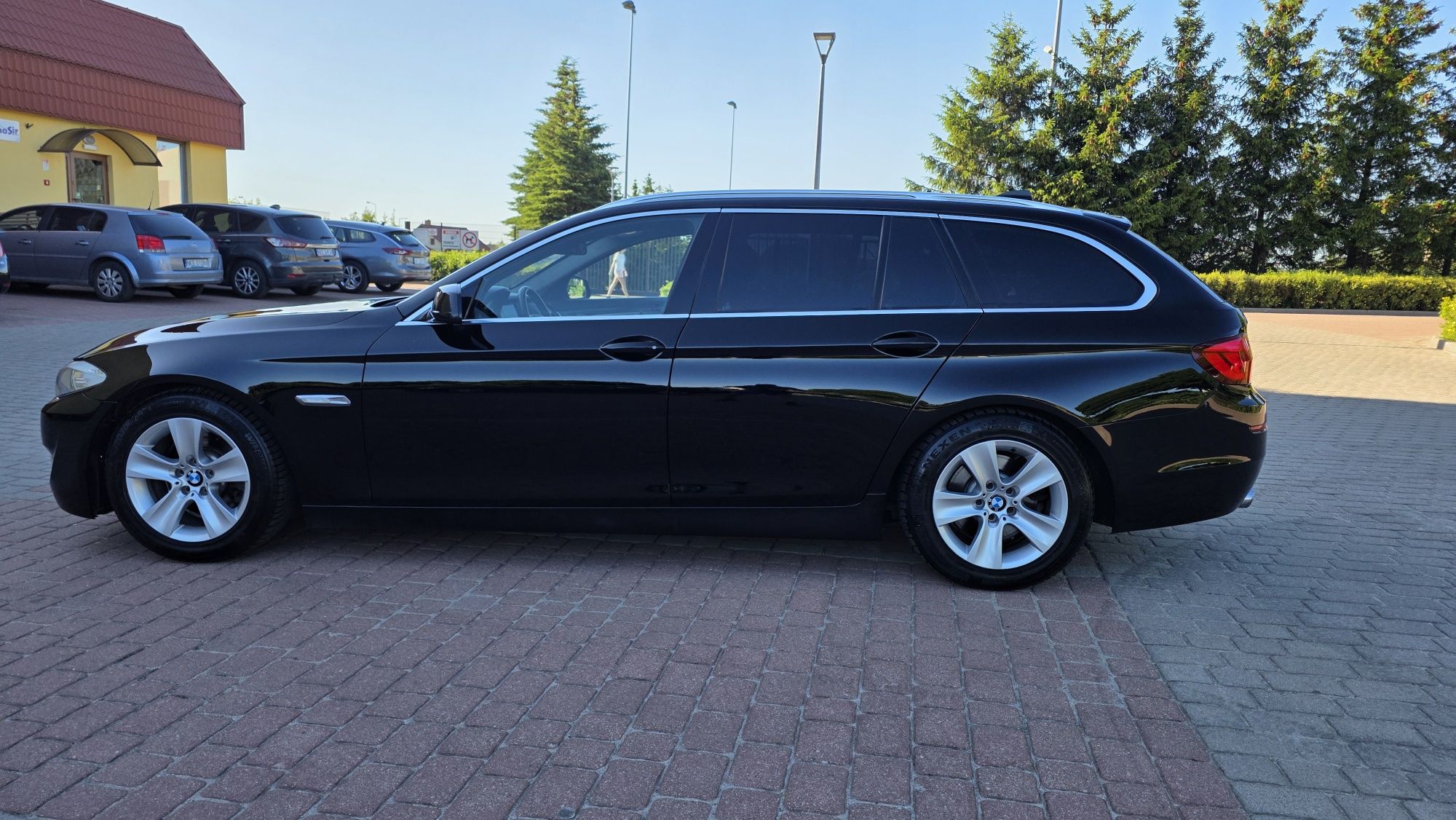 Bmw 5 f11 rok 2011 silnik 2.0 diesel doinwestowana ładna zamiana