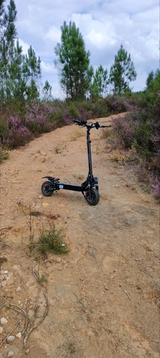 Trotinete Halo Knight T104