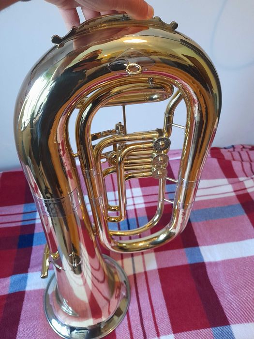 Tuba F po remoncie + futerał + ustnik