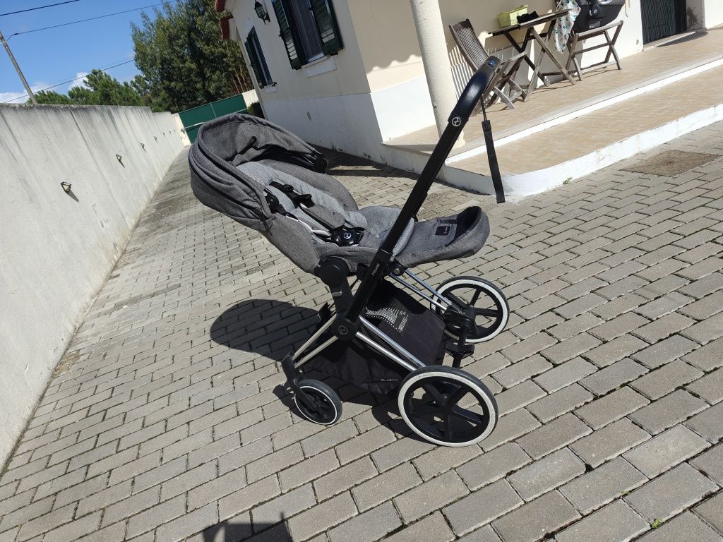 Cybex Priam Trio com Isofix