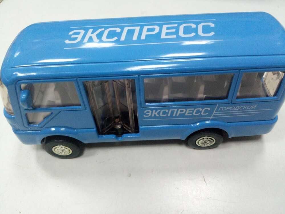 Автобус В785700R металлический музыкальный