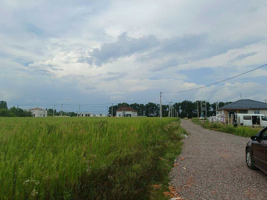 Земельна ділянка. Гарна ціна. 12500$ за всю Ділянку.  Всі Фасадні