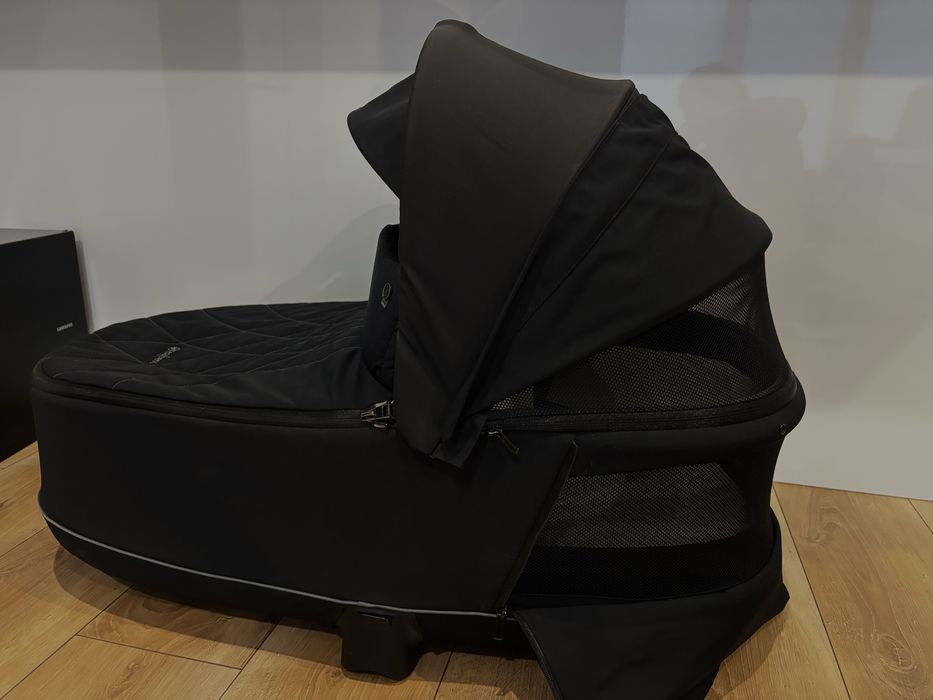 Cybex Priam 2.0 Lux Gondola Deep Black