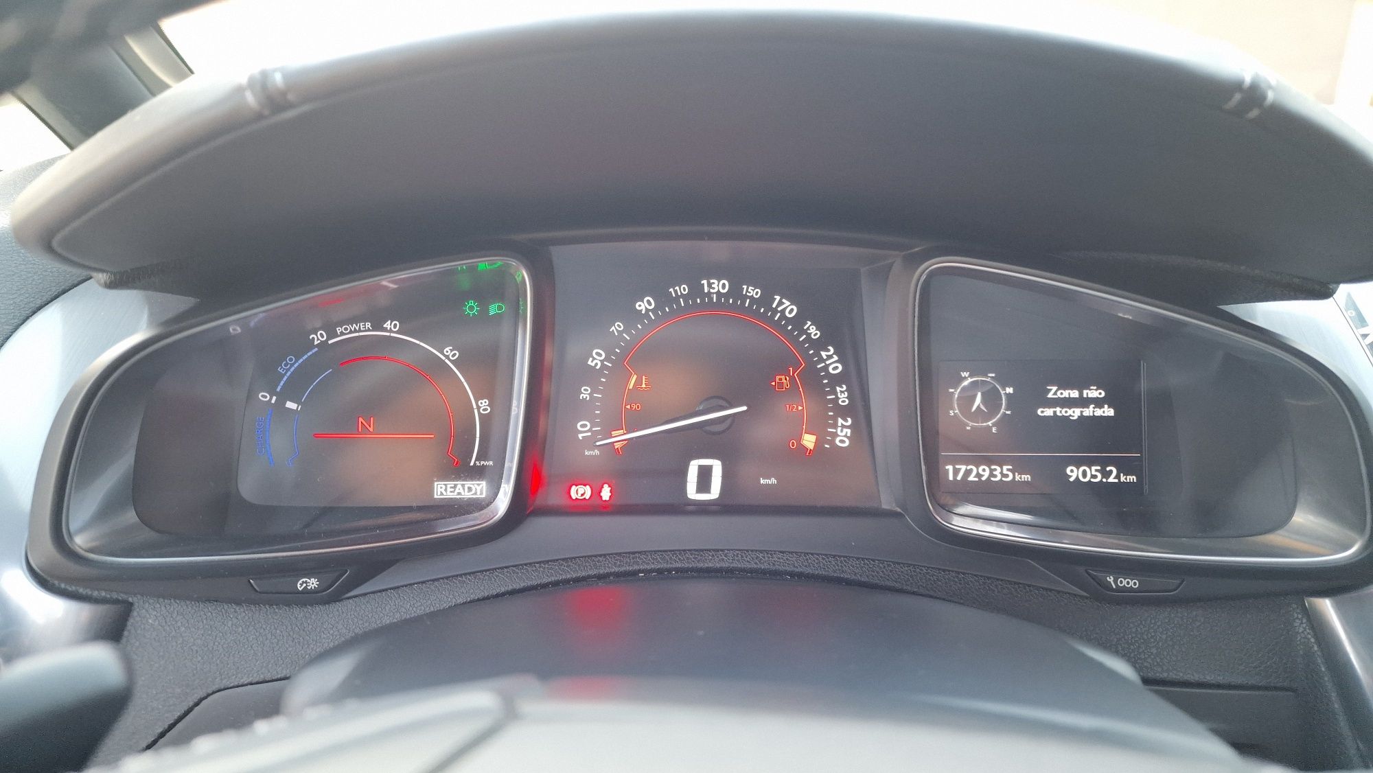 Citroen ds5 hybrid sport chick