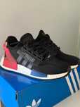 Sapatilhas adidas novas