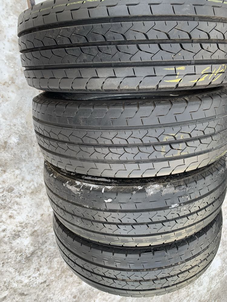 Шини 215/70 R15C Bridgestone 6-9мм 2021рік 215 70 15С